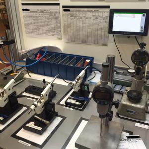 Digitalization of measuring instruments in production